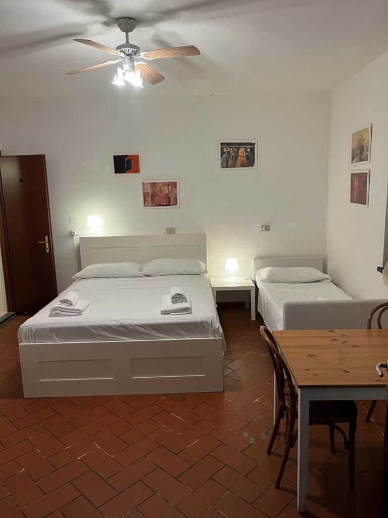 Sosta Paradisa Apartman Pisa Kültér fotó