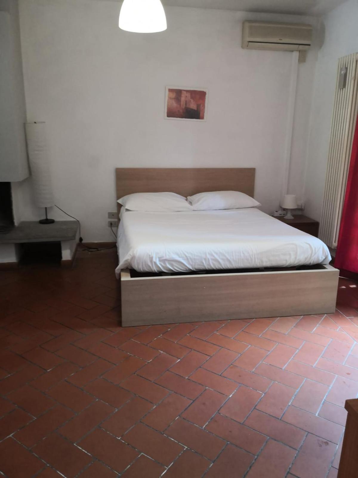 Sosta Paradisa Apartman Pisa Szoba fotó